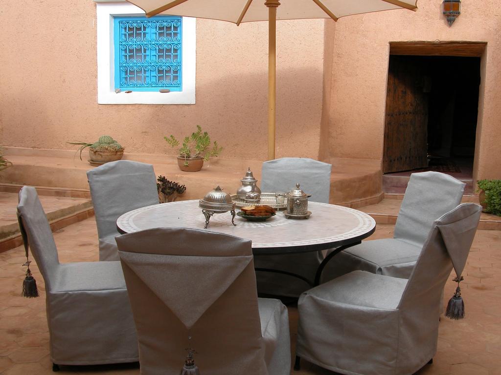 Kasbah Iswan Bed & Breakfast Kelaat-M'Gouna Exterior photo